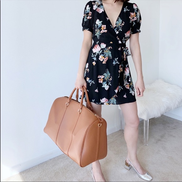 CHICBOMB - Picture 6 of 8